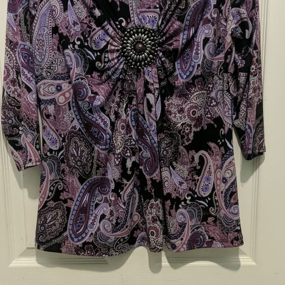 Dress Barn purple Paisley blouse Sz L - Picture 2 of 5